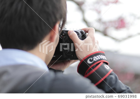 Photographer 69031998