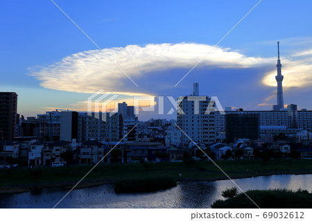 Kanato雲 Kanato雲 69032612
