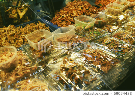 Thai market Phuket stalls Super Malaysia Singapore Myanmar sales Open-air open-air Thai market Phuket stalls Super Malaysia Singapore Myanmar sales Open-air open-air 69034488