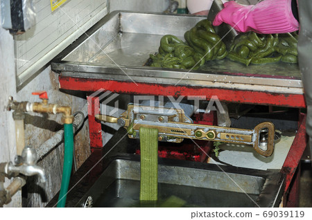 Mugwort rice cake 69039119