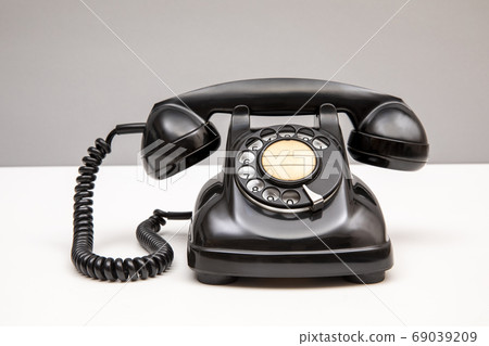 Showa Retro's two black phones Showa Retro's two black phones 69039209