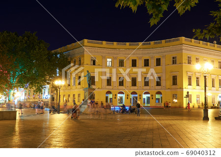 people and tourists in the center of Odessa at the Monument to Duc de Richelieu people and tourists in the center of Odessa at the Monument to Duc de Richelieu 69040312
