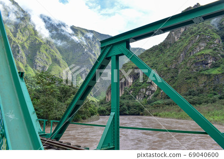 Machu Picchu Stand by Me Course/Bridge 69040600
