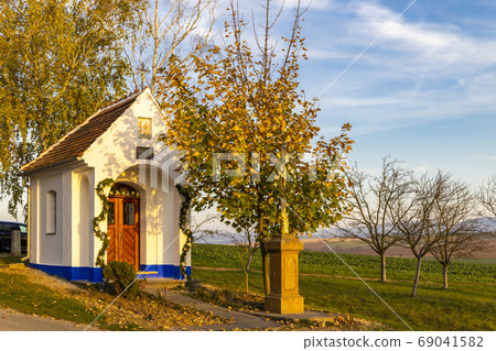 Chapel in Vlcnov, Southern Moravia, Czech Republic Chapel in Vlcnov, Southern Moravia, Czech Republic 69041582