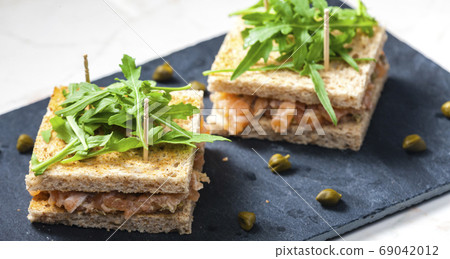 salmon tartare in toast bread salmon tartare in toast bread 69042012