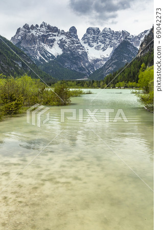 Alpine landscape in Dolomites, Italy Alpine landscape in Dolomites, Italy 69042273