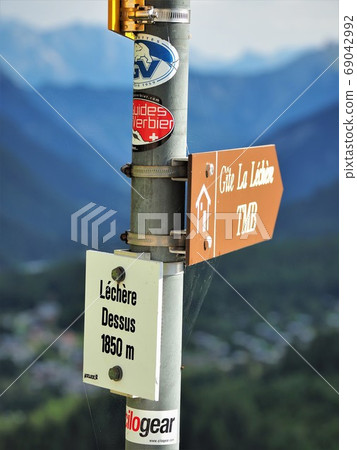 Tour de Montblanc 69042992