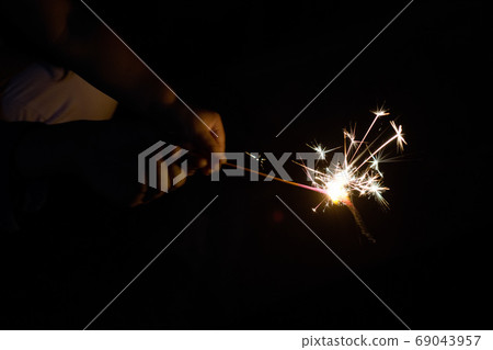 Summer memory sparkler 2020 69043957
