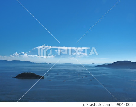 View of Aioi Bay in summer from Cape Manyo 69044006