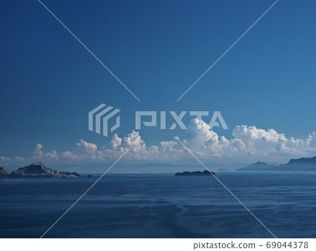 View of summer Harima Pass seen from Manyo Pass 69044378