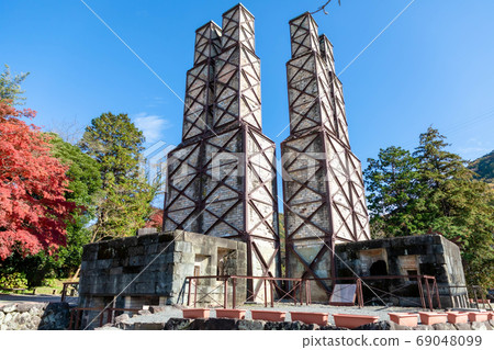 Nirayama reverberatory furnace in autumn with beautiful autumn leaves Nirayama reverberatory furnace in autumn with beautiful autumn leaves 69048099