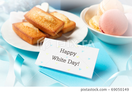 Happy White Day! message card and present White Day Macaron Financier 69050149