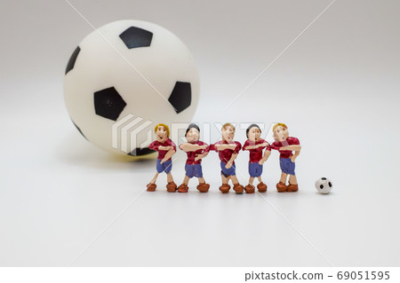 Commemorative photo of soccer player ① 69051595