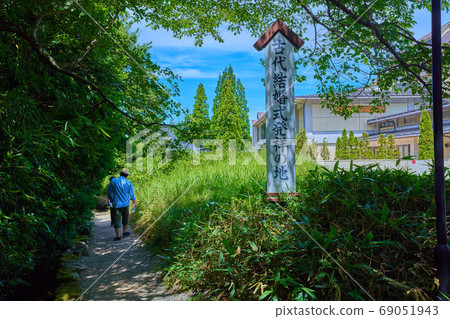 God of matchmaking The birthplace of an ancient wedding ceremony at Yaegaki Shrine in Matsue City, Shimane Prefecture 69051943