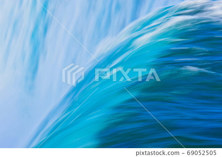 Niagara Falls Momentum Niagara Falls Momentum 69052505