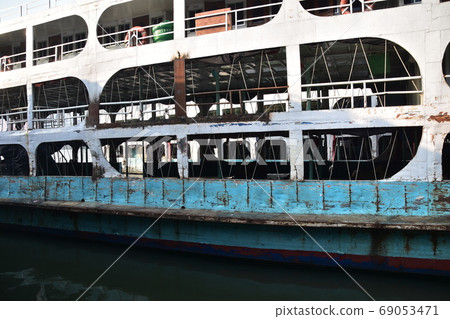 A long-distance ship at Dhaka Shodorut in Bangladesh Retro hull and cabin A long-distance ship at Dhaka Shodorut in Bangladesh Retro hull and cabin 69053471