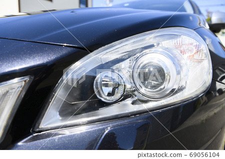 汽車大燈（拋光後） 69056104
