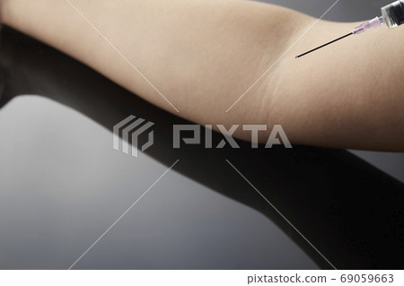 Drug injection drug Drug injection drug 69059663