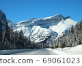 Banff in winter 69061023