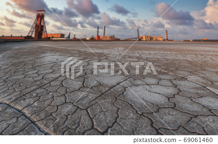 salt lakes salt lakes 69061460