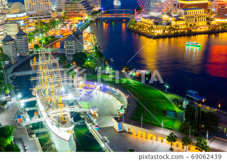 Lighted up Japan Round Lighted up Japan Round 69062439