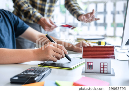 Team design of young Interior graphic designer Team design of young Interior graphic designer 69062793