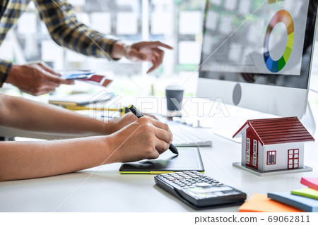 Team design of young Interior graphic designer Team design of young Interior graphic designer 69062811