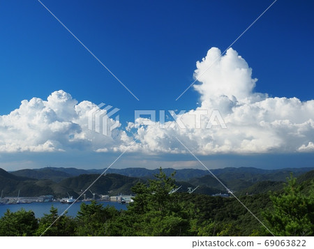 從萬葉海角看到的夏季艾約灣景觀 69063822