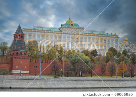 Kremlin and Red Square in Moscow. 69066980