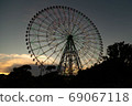 Ferris Wheel Sunset 69067118