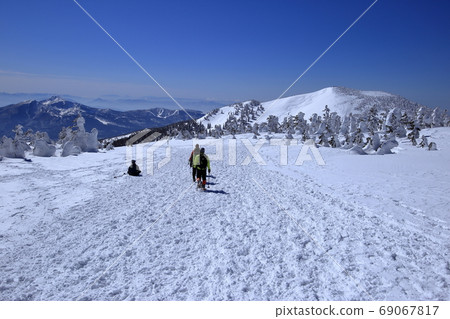 [定額]冬季的Nishizokamayama（2月/ Azuma Renge） 69067817