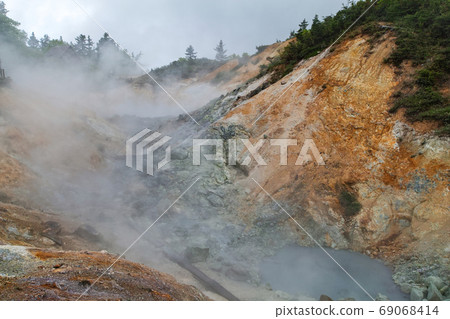 Akita / Goseikake Nature Research Road (Nature observation walking path where you can observe extremely rare mud volcanoes) Akita / Goseikake Nature Research Road (Nature observation walking path where you can observe extremely rare mud volcanoes) 69068414