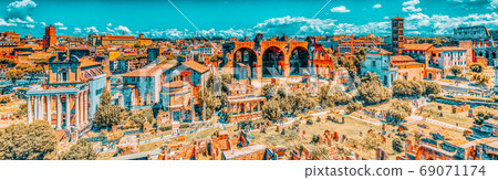 View of the Roman Forum from the Hill of Palatine - a general ov 69071174