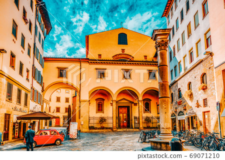 FLORENCE, ITALY- MAY 13, 2017 69071210