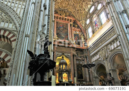 梅斯基塔-梅斯基塔大教堂（西班牙/科爾多瓦） 69073191