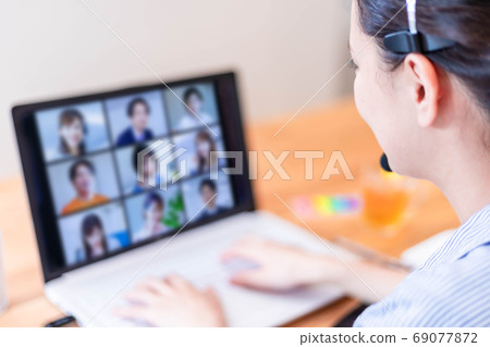 Female employee doing telework at home 69077872