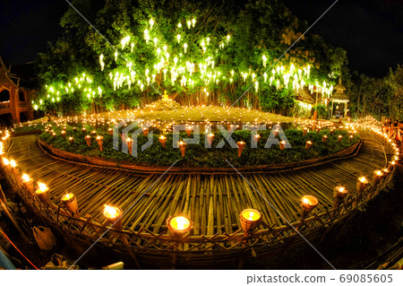 Fisheye view Yee Peng Lighting Loy Krathong in phan Tao temple, Fisheye view Yee Peng Lighting Loy Krathong in phan Tao temple, 69085605