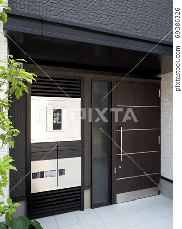 Delivery Box of Apartment House 69086326