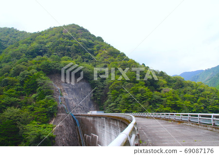 Shin-Toyone Dam (Toyone Village, Kitashitara-gun, Aichi Prefecture) Shin-Toyone Dam (Toyone Village, Kitashitara-gun, Aichi Prefecture) 69087176