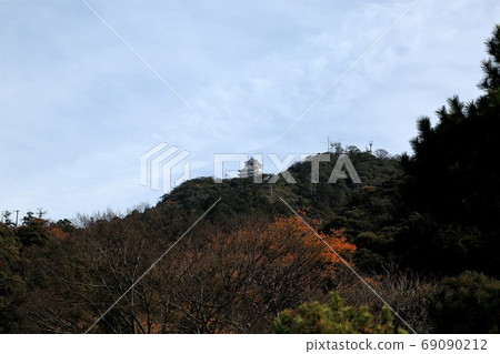 Gifu Park in autumn, 17 (Nagara, Gifu City) Gifu Park in autumn, 17 (Nagara, Gifu City) 69090212