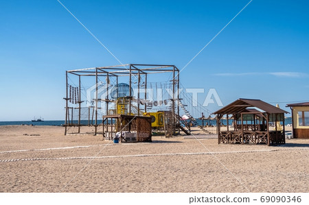 Sandy beaches on the Berdyansk Spit, Ukraine Sandy beaches on the Berdyansk Spit, Ukraine 69090346