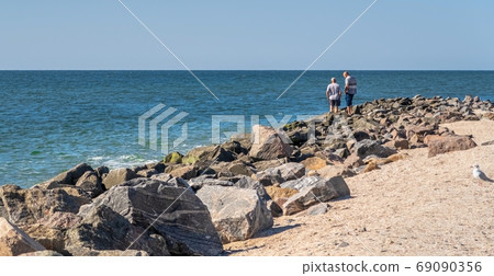 Sandy beaches on the Berdyansk Spit, Ukraine 69090356