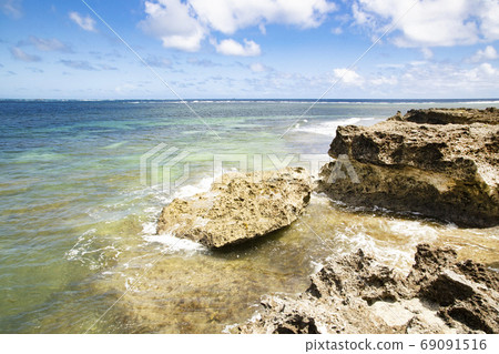 The northernmost end of Kudaka Island, Habyan 69091516