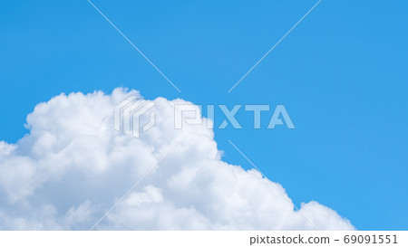 Summer sky 69091551
