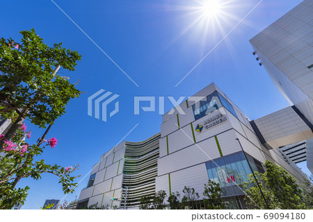 Ariake Garden Building 69094180