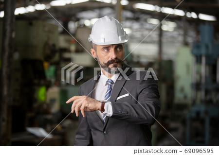 engineer, male, man 69096595