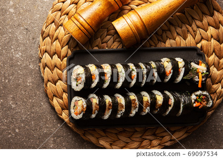 Korean food Kimpa Korean-style seaweed roll Korean food Kimpa Korean-style seaweed roll 69097534