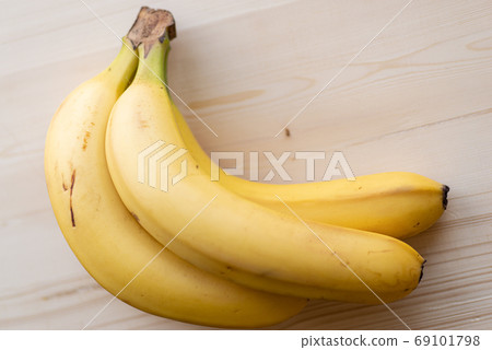 banana 69101798