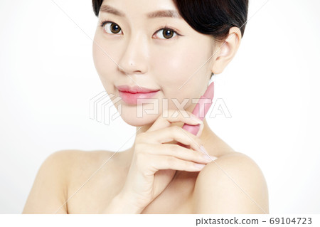 美麗，年輕的女人 69104723