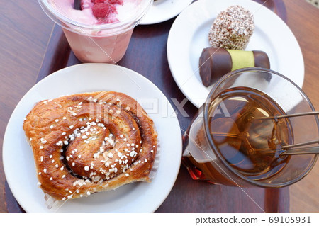 Swedish cafe fika 69105931